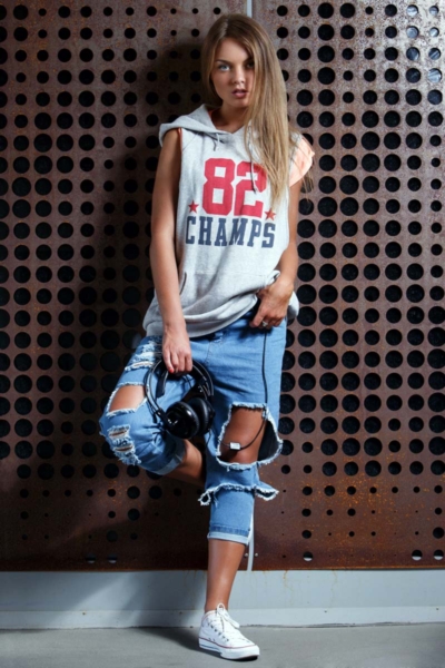 Distressed Boyfriend Jeans, Light Blue